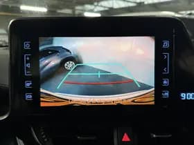 Toyota C-hr thumbnail 14