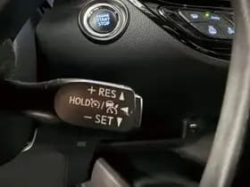 Toyota C-hr thumbnail 32