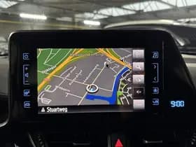 Toyota C-hr thumbnail 33