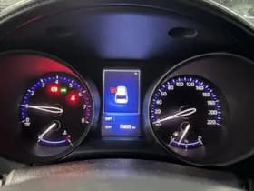 Toyota C-hr thumbnail 8