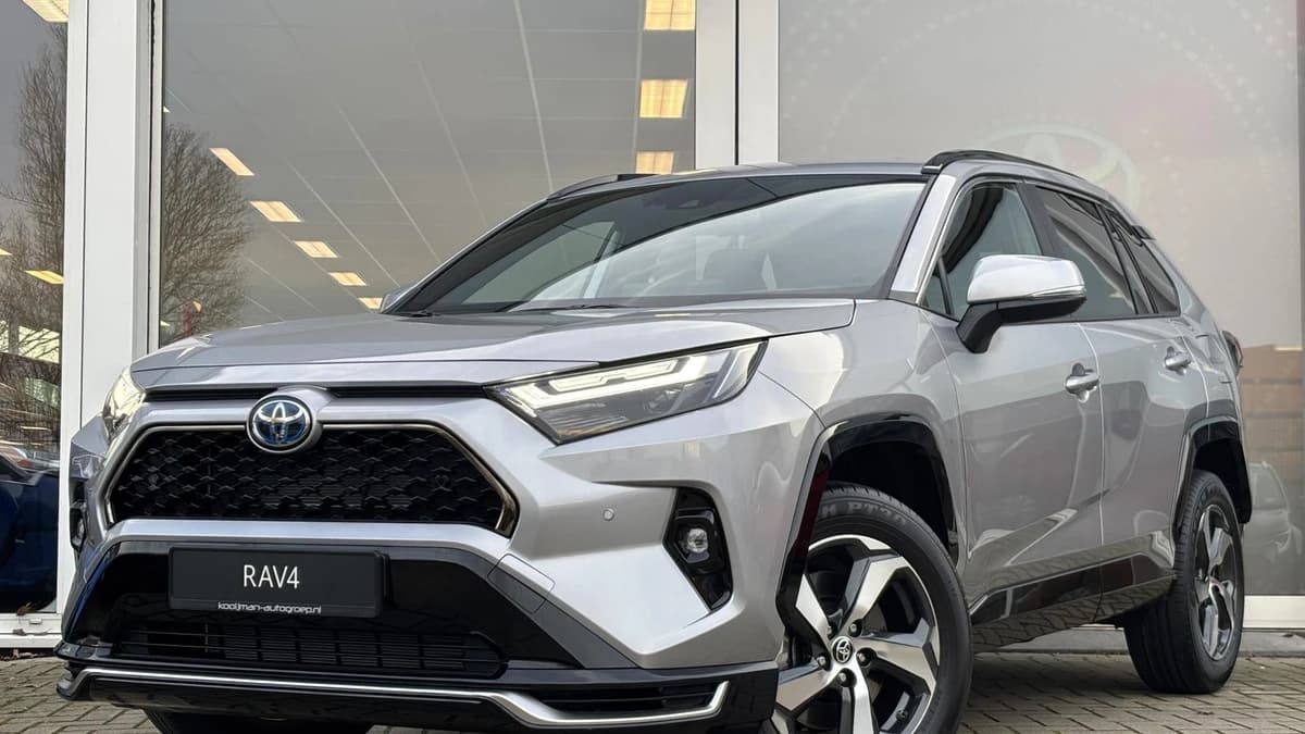 Toyota Rav4 — foto 1