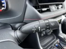 Toyota Rav4 thumbnail 18