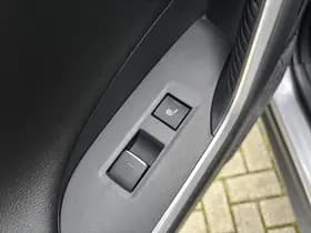 Toyota Rav4 thumbnail 62