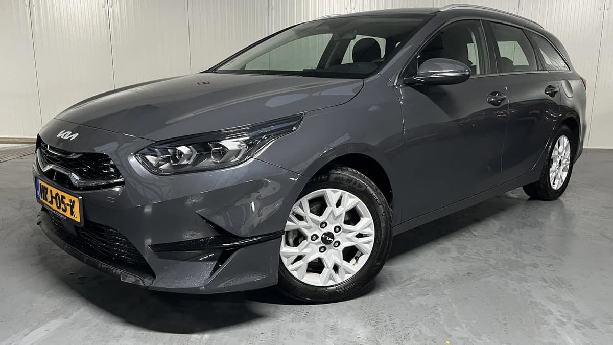 Kia Ceed-sportswagon — foto 1