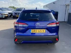 Toyota Corolla-cross thumbnail 14