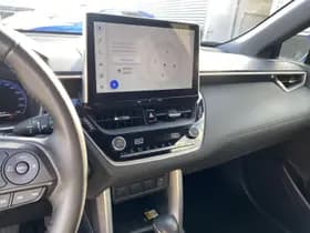 Toyota Corolla-cross thumbnail 32