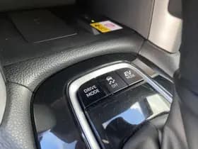 Toyota Corolla-cross thumbnail 38