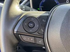 Toyota Corolla-cross thumbnail 81