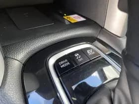 Toyota Corolla-cross thumbnail 90