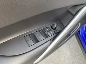 Toyota Corolla-cross thumbnail 97