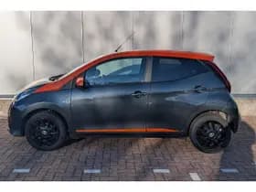 Toyota Aygo thumbnail 2