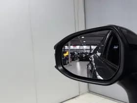 Toyota C-hr thumbnail 19