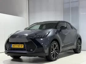 Toyota C-hr thumbnail 4