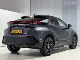Toyota C-hr thumbnail 6