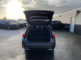 Toyota Corolla-touring-sports thumbnail 12