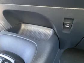 Toyota Corolla-touring-sports thumbnail 47