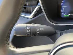 Toyota Corolla-touring-sports thumbnail 78