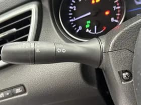 Nissan Qashqai thumbnail 36