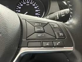 Nissan Qashqai thumbnail 39