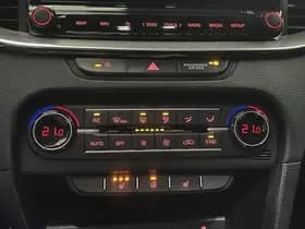 Kia Proceed thumbnail 53