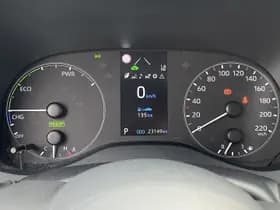 Toyota Yaris thumbnail 34