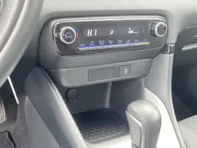 Toyota Yaris thumbnail 37