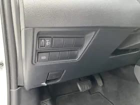 Toyota Yaris thumbnail 68