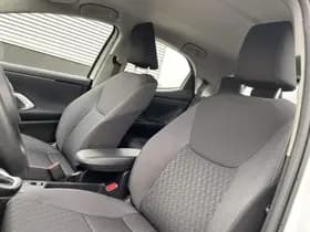 Toyota Yaris thumbnail 72