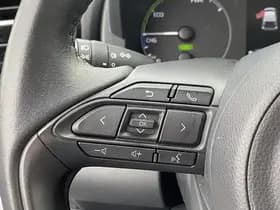 Toyota Yaris thumbnail 82