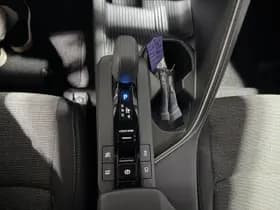 Toyota C-hr thumbnail 20