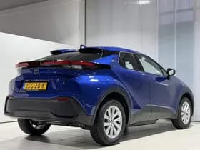 Toyota C-hr thumbnail 36