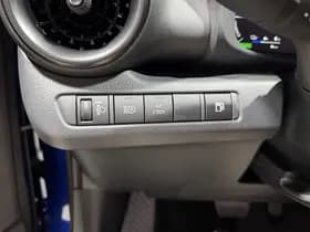 Toyota C-hr thumbnail 50