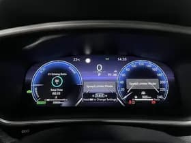 Toyota Corolla-cross thumbnail 51