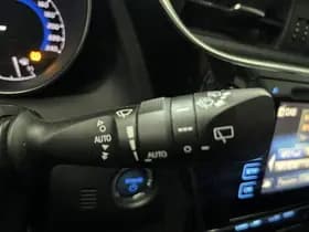 Toyota Auris thumbnail 30