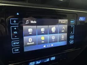 Toyota Auris thumbnail 36