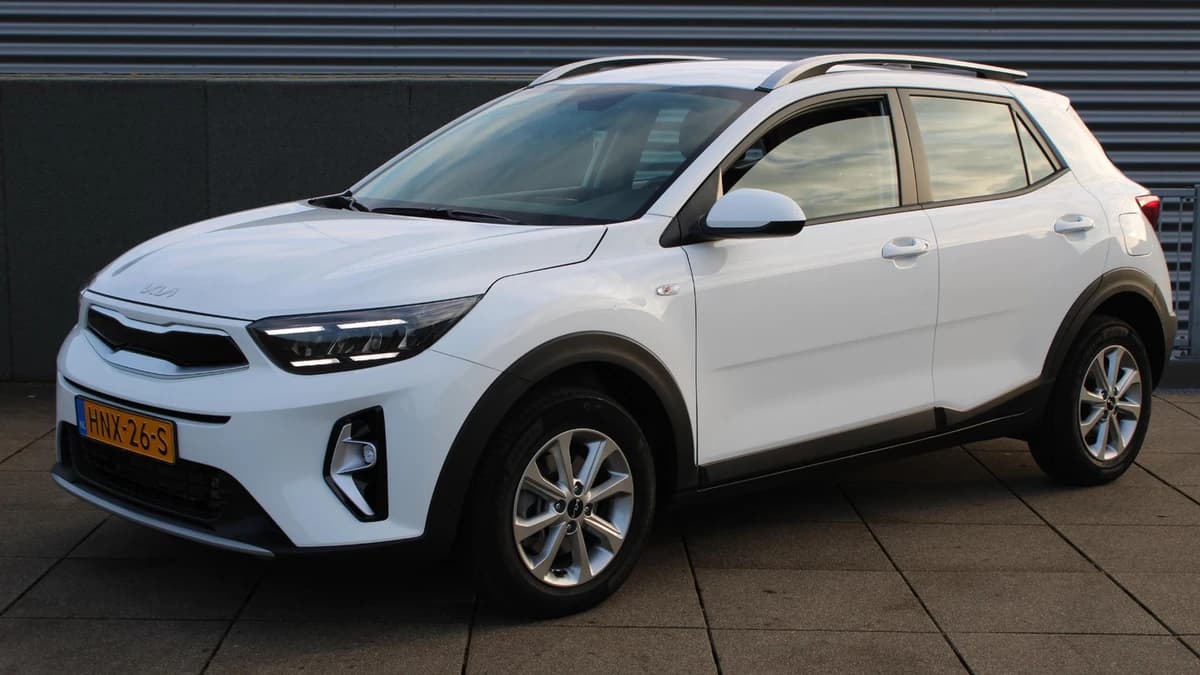 Kia Stonic — foto 1
