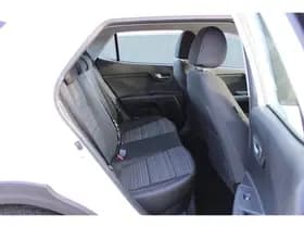 Kia Stonic thumbnail 46