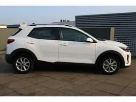 Kia Stonic thumbnail 8