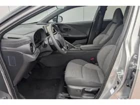 Toyota C-hr thumbnail 13