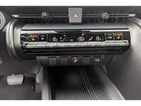 Toyota C-hr thumbnail 51