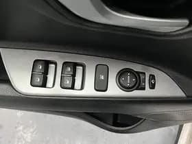 Kia Rio thumbnail 31