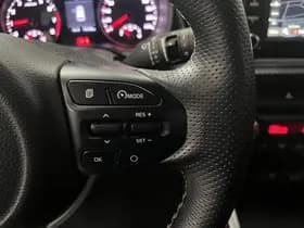 Kia Rio thumbnail 36