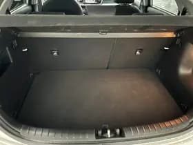 Kia Rio thumbnail 50