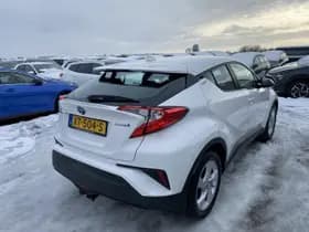 Toyota C-hr thumbnail 13