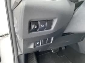 Toyota C-hr thumbnail 21