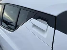 Toyota C-hr thumbnail 46