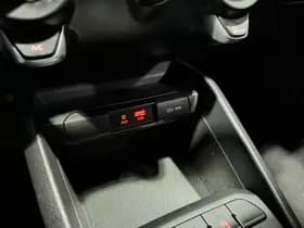 Kia Stonic thumbnail 27