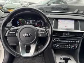 Kia Optima thumbnail 12