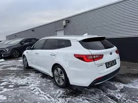 Kia Optima thumbnail 38