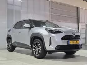 Toyota Yaris-cross thumbnail 3